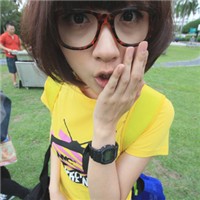 �̷�Ů��һ�������ԸкͿɰ�