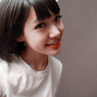 �̷�Ů��һ�������ԸкͿɰ�