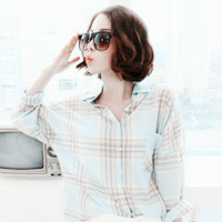 �̷�Ů��һ�������ԸкͿɰ�