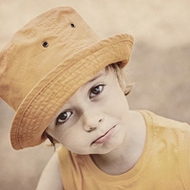 �պ�˧��С�����ɰ�ͷ�񣬰ְ�˵������Сʱ�������