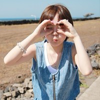 ��ĸ���������Զ����һ��