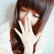 Ψ��ʱ�пɰ�Ů��ͷ��,ÿһ��Ů�����������˵İ�ѩ����