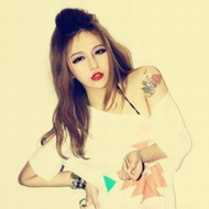 ŷ����ԼС�����⾳Ů��ͷ�񣬰�ѽ��ѽ�ɰ���Ů��