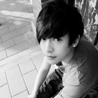 �ڰ������˸�ͷ��Ϻ���� ����Ǹ��Ե����� 