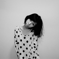 �������ڰ�Ů���˸�ͷ�� Ϊ����˵���Į�ѵ������������