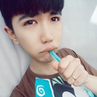 2012���ᳬ�Ÿ����������������������ϱ�ʹ��һ��ħ��