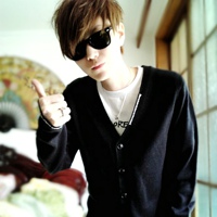 ���ռ�Ψ������ͷ��������ɫ�۾���˧����