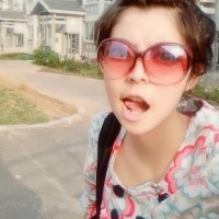 ��Į���������QQͷ��һ������˹��Ҽ����