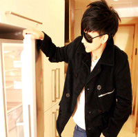 ˧�з���QQ�ɰ�����ͷ��Ϊһ���˰��Ϲ¶���ζ