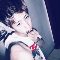 ˧�з���QQ�ɰ�����ͷ��Ϊһ���˰��Ϲ¶���ζ