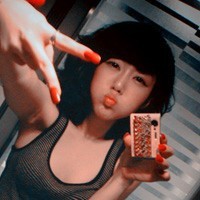 �ɰ�һ��QQŮ��ͷ���������ٵ�����