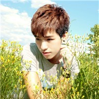 �谮�Է���QQ����ͷ��һ��һ�ң��þó���