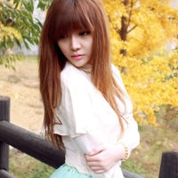 �ǳ�Ư���ķ�����Ů��ͷ�񣬰���ʧ�˿հ�