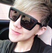 �е���ݵ�QQͷ�����������޻�˭˫����