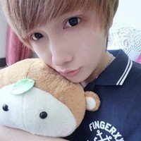 �е���ݵ�QQͷ�����������޻�˭˫����