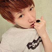 ʹ�����ڵ�QQ����ͷ�����۶������ʧȥ��