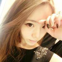 �ڸߵ���������������ǵ��ഺ����һ�ζ��õ�QQͷ��Ů��