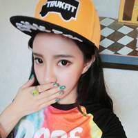 �ڸߵ���������������ǵ��ഺ����һ�ζ��õ�QQͷ��Ů��