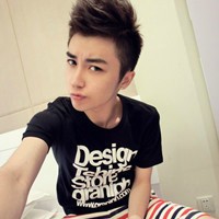 ����QQ��������ͷ��_׷����¶�һЦ����