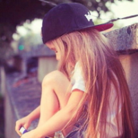 ŷ��С����qqͷ��