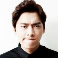 ���׷�֮�ɰ�����qq����ͷ��