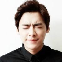 ���׷�֮�ɰ�����qq����ͷ��