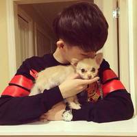 ���������ῴ����,˧��ռ�ͷ��