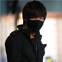 �����ֵĺڰ�����ͷ��