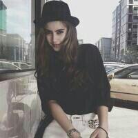 ŷ��ʱװ��������Ů��ͷ��