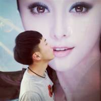 ��Ƣ�������ռ����QQͷ���ȫ