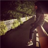 �Һ�ϲ��ҹ��������һ���˰���������