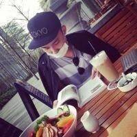 ����ԶҲ���ϻ�ͷ��һ�����������һ����