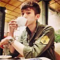 ����ԶҲ���ϻ�ͷ��һ�����������һ����