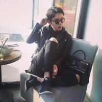 ���ֿ����ң�����д���㡣