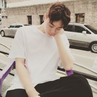 �µ��˸�����ͷ��