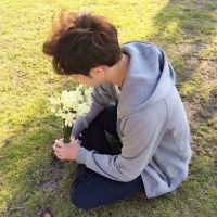 �µ��˸�����ͷ��