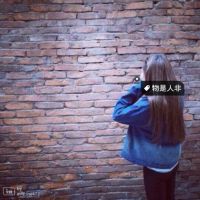 Ů������ͷ��