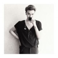 ��ѡ��ͷ�� ���̺�