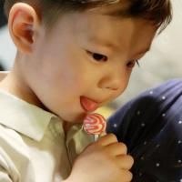 �������