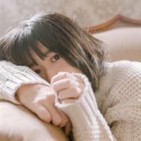 ����Ů����