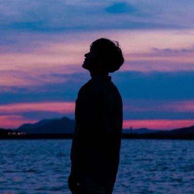 ������ͷ.һ��һŮ