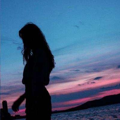 ������ͷ.һ��һŮ