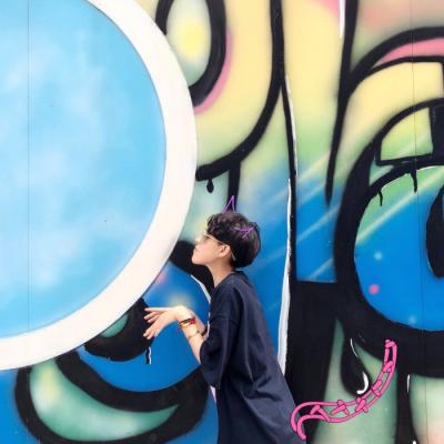 ��ɫϵ������ͷ��һ��һŮ  ������Ȱ��Լ�����