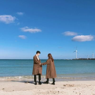 ��ɫϵ������ͷ��һ��һŮ  ������Ȱ��Լ�����