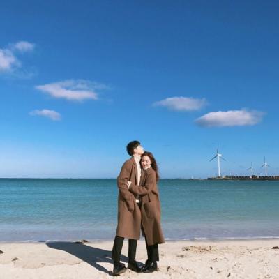 ��ɫϵ������ͷ��һ��һŮ  ������Ȱ��Լ�����