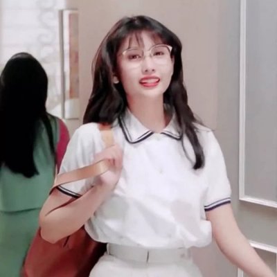 Ů��ͷ�񣨸۷磩