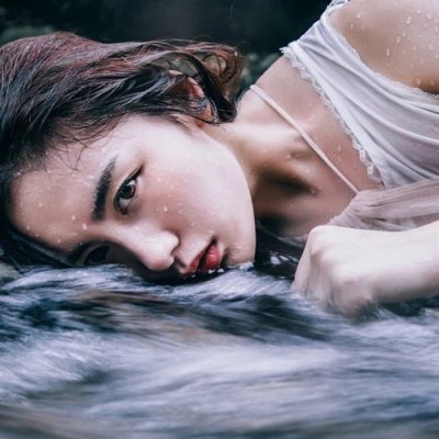 ����Ůͷ.������