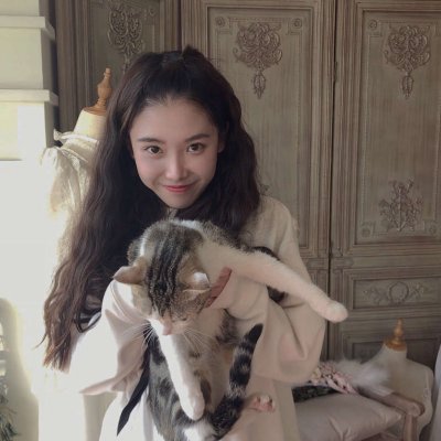 ��У��ɰ�����������Ůͷ.����ȥ�����