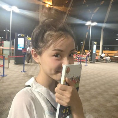 ��У��ɰ�����������Ůͷ.����ȥ�����