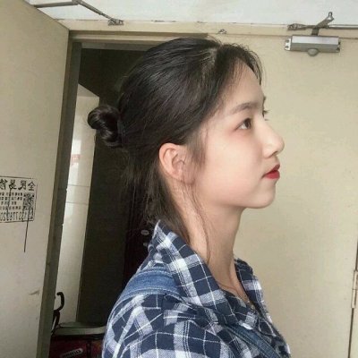 ��У��ɰ�����������Ůͷ.����ȥ�����